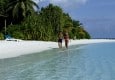 Komandoo Walking on the Beach.JPG