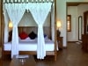 Jacuzzi Water Villa bedroom